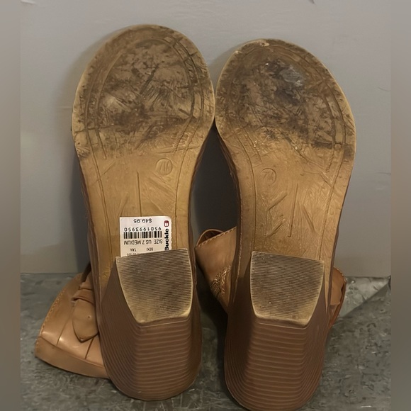 Buckle Heels - Picture 6 of 6